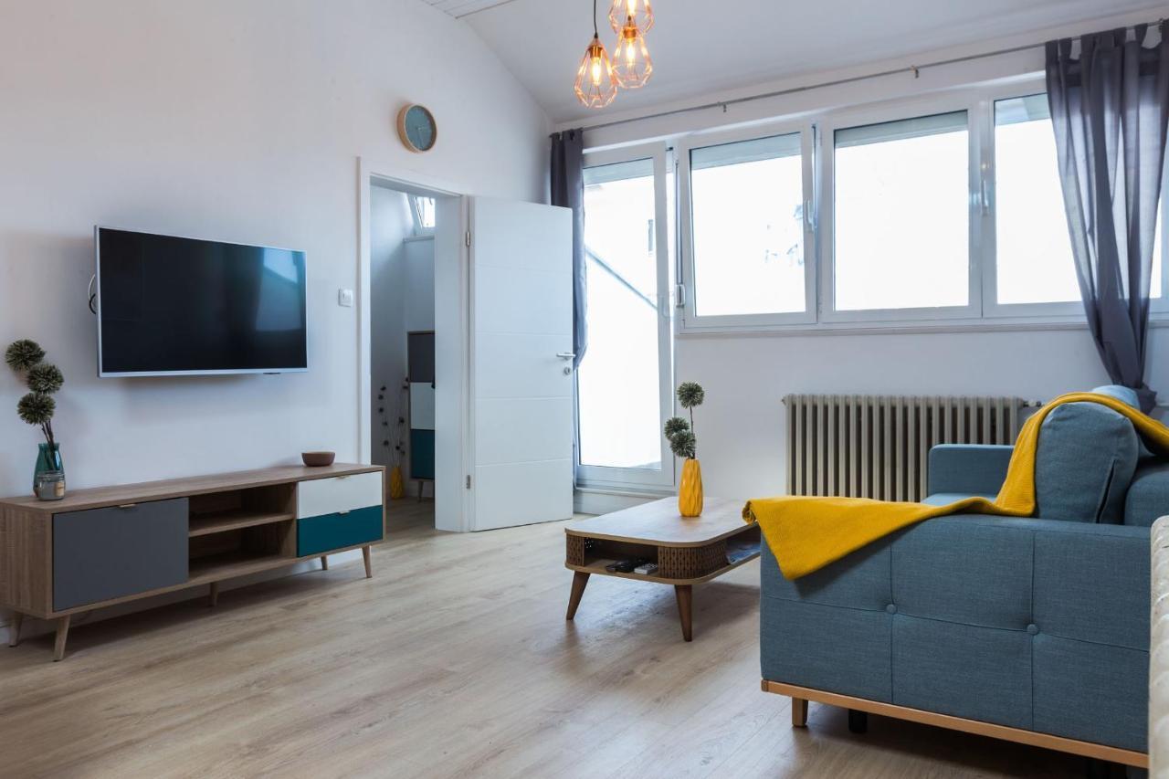 Kuki Apartment With Balcony Zára Kültér fotó